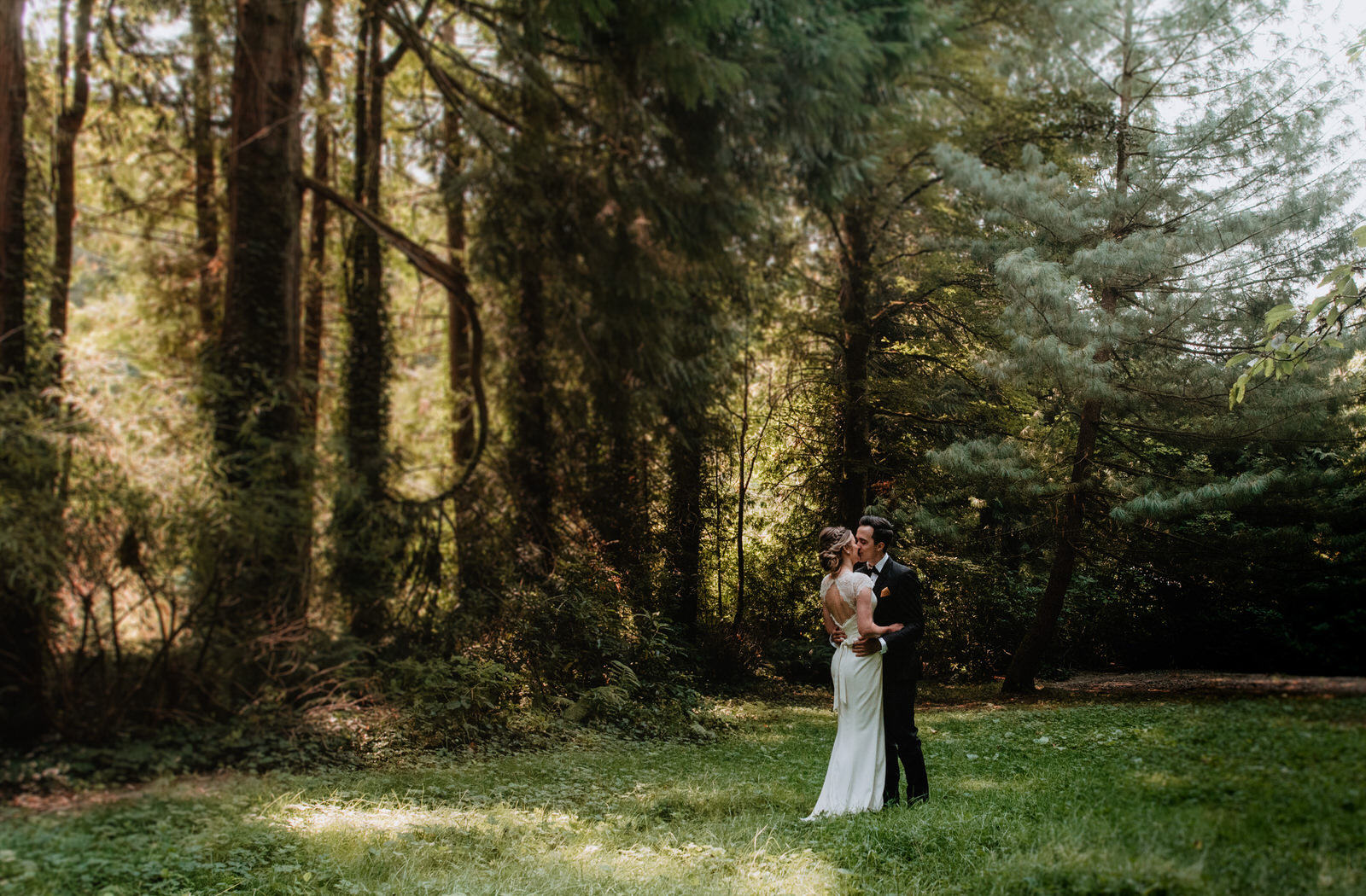 Gold Pond Washington Intimate Wedding - Heather Woolery Photography